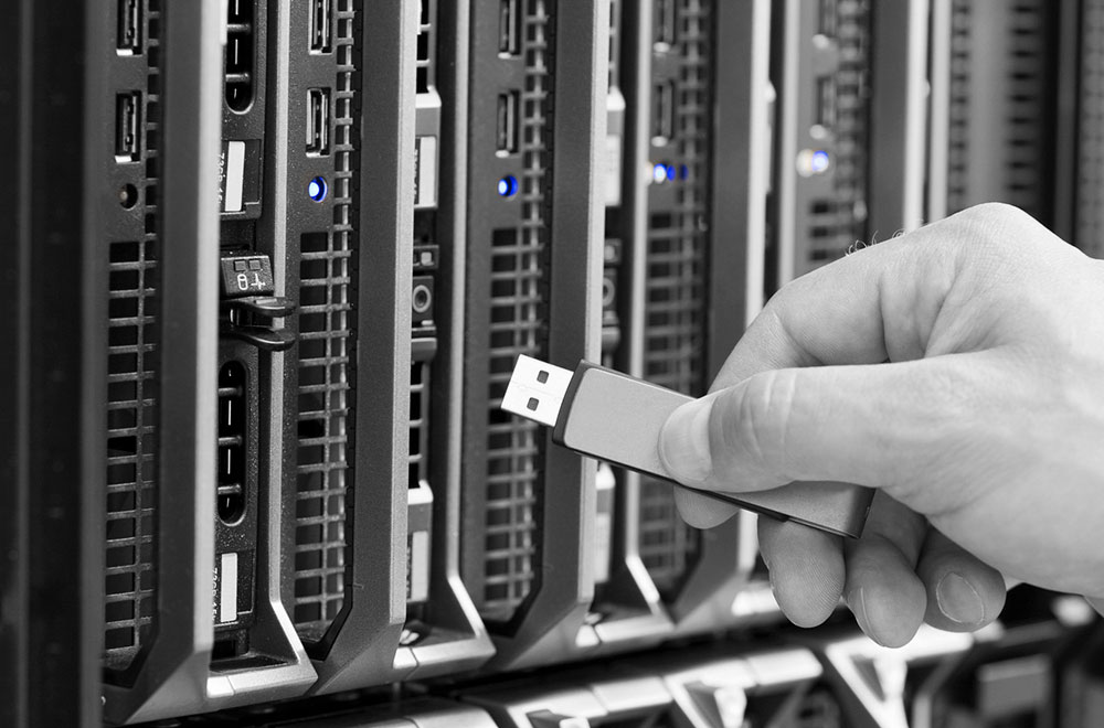 Bezpieczeństwo nośników USB w sieciach ICS - zagrożenia i kontrole